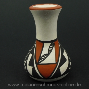 Pottery Isleta Pueblo