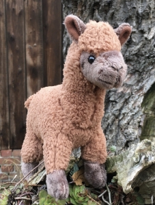 Alpaka Plschtier in braun