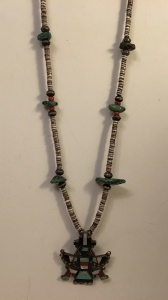 Knifewing Anhnger mit Muschelkette Zuni