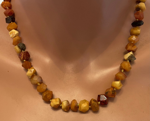 Natur Bernsteinkette facettiert geschliffen