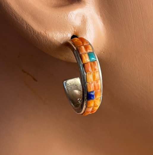 Spiny Oyster Halbcreole Ohrstecker Cushion Sterlingsilber Navajo Indianerschmuck