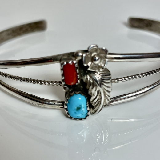 Trkis Koralle floraler Armreif Navajo Handarbeit