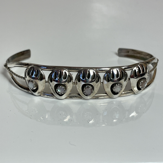 Brentatzen Armreif mit 5 Perlmutt Navajo Handarbeit
