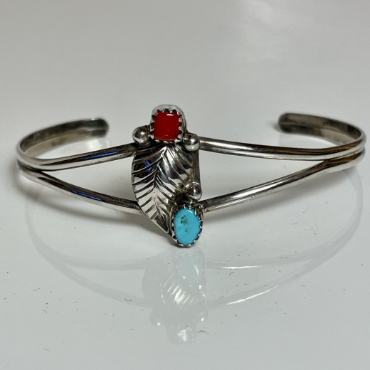 Trkis Koralle floraler Armreif Navajo Handarbeit