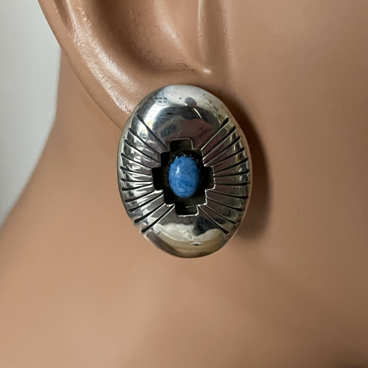 Concho Ohrstecker mit Denim Lapis Navajo Handarbeit