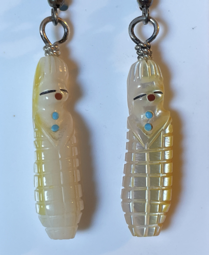 Carved Zuni Maiden Perlmutt Ohrhnger Zuni Handarbeit