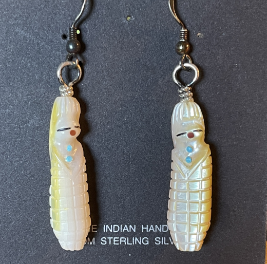 Carved Zuni Maiden Perlmutt Ohrhnger Zuni Handarbeit