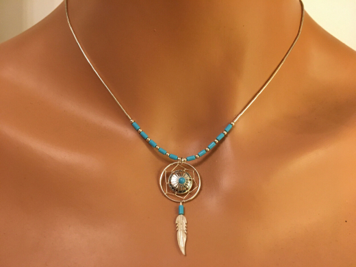 Dreamcatcher Shield Liquidkette mit Trkis und Feder