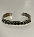 Onyx Armreif mit 11 Steinen Navajo Handarbeit
