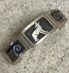 Wolf Armreif Overlay Sterlingsilber Navajo Indianerschmuck