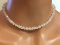 Kurzes Mondstein Collier 38 cm lang